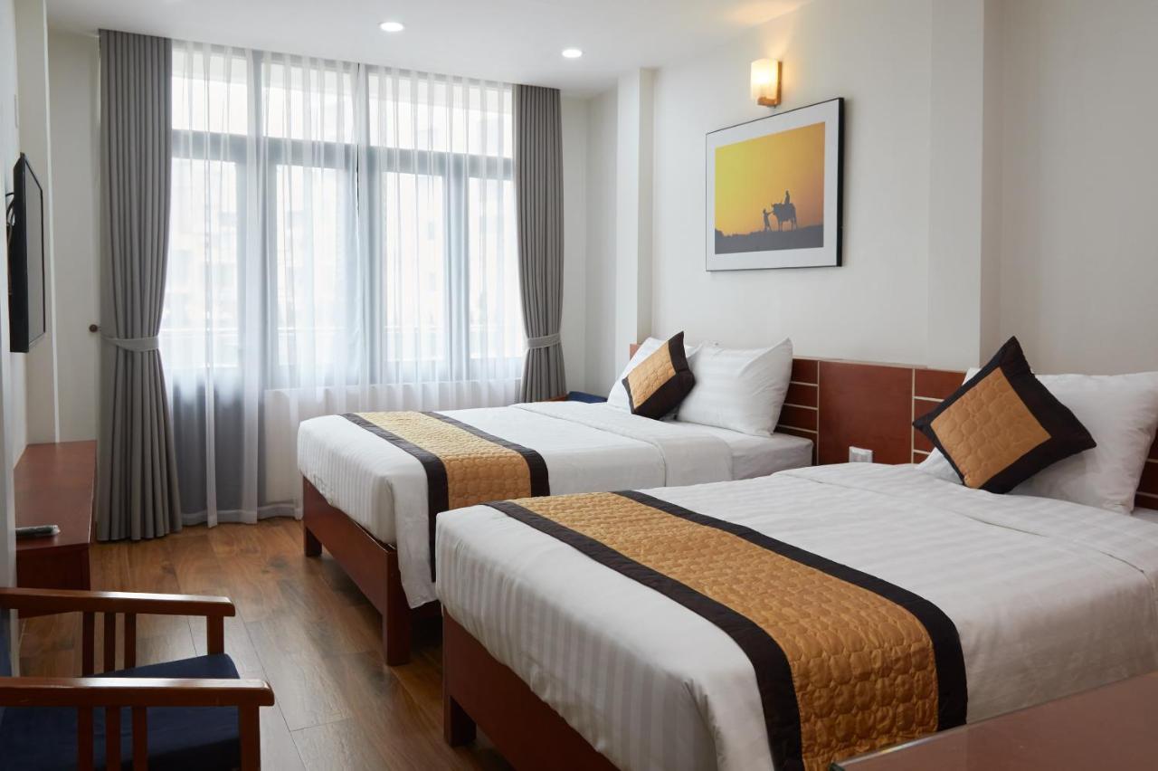 Van Nam Hotel Ha Long Exteriör bild